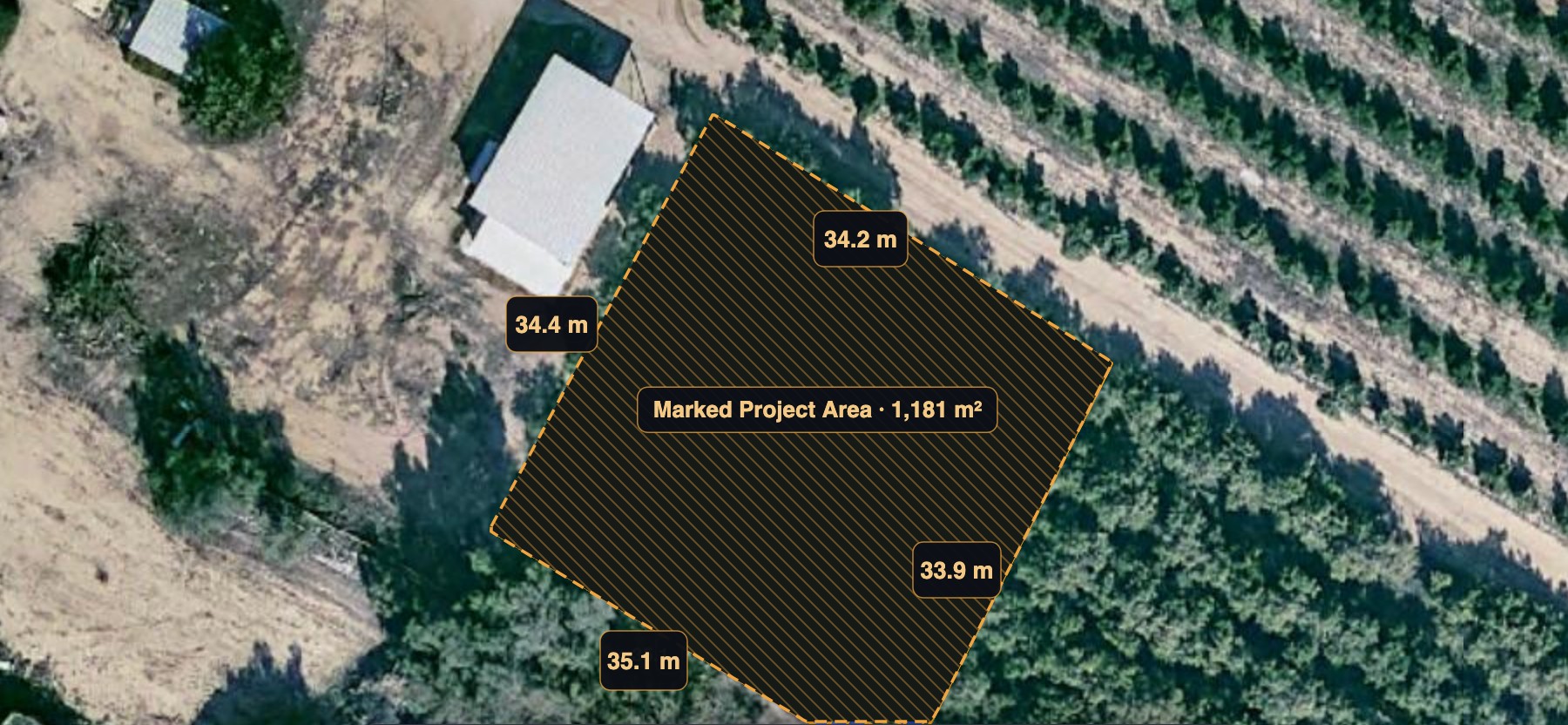 The real site with the customer-marked project boundary, before any system is generated